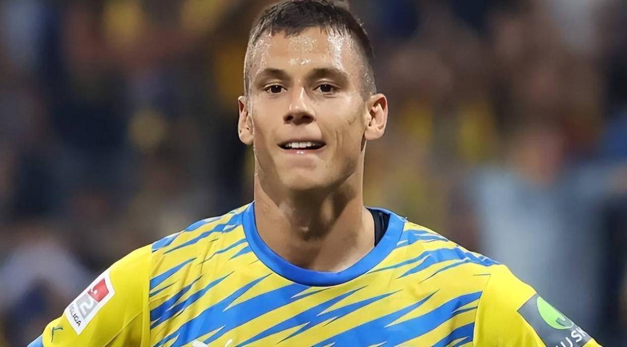 花小钱买大鱼！深圳队神操作，80万欧敲定欧冠天才后卫，中超争冠有戏